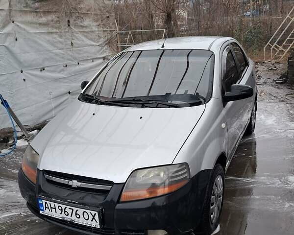 Серый Шевроле Авео, объемом двигателя 1.5 л и пробегом 170 тыс. км за 2700 $, фото 1 на Automoto.ua