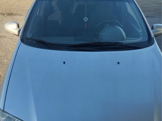 Серый Шевроле Авео, объемом двигателя 1.5 л и пробегом 290 тыс. км за 2800 $, фото 1 на Automoto.ua