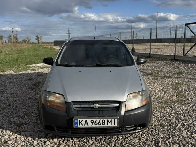 Серый Шевроле Авео, объемом двигателя 1.5 л и пробегом 233 тыс. км за 1850 $, фото 1 на Automoto.ua