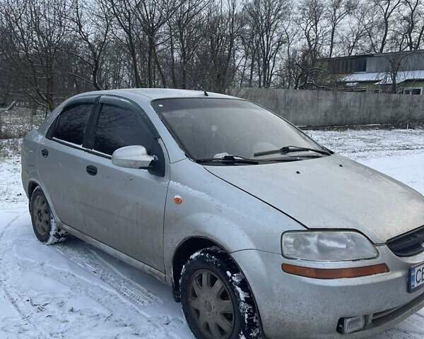 Серый Шевроле Авео, объемом двигателя 1.5 л и пробегом 149 тыс. км за 2600 $, фото 1 на Automoto.ua