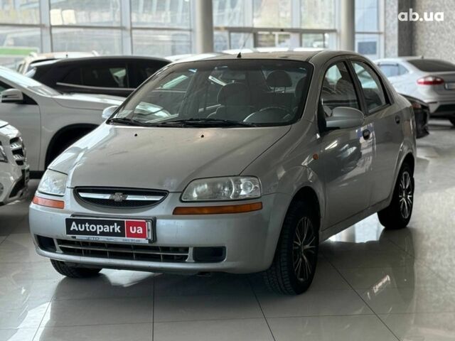 Серый Шевроле Авео, объемом двигателя 1.5 л и пробегом 280 тыс. км за 3490 $, фото 1 на Automoto.ua