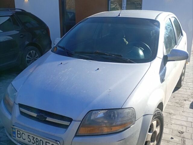 Серый Шевроле Авео, объемом двигателя 1.5 л и пробегом 319 тыс. км за 2400 $, фото 1 на Automoto.ua