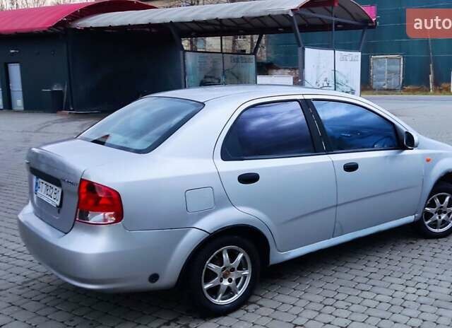 Серый Шевроле Авео, объемом двигателя 1.5 л и пробегом 245 тыс. км за 2600 $, фото 1 на Automoto.ua