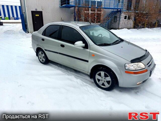 Сірий Шевроле Авео, об'ємом двигуна 1.5 л та пробігом 170 тис. км за 2150 $, фото 1 на Automoto.ua