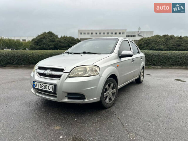 Серый Шевроле Авео, объемом двигателя 1.5 л и пробегом 211 тыс. км за 2999 $, фото 1 на Automoto.ua