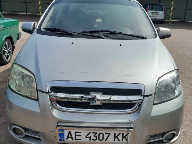 Сірий Шевроле Авео, об'ємом двигуна 1.5 л та пробігом 315 тис. км за 3000 $, фото 1 на Automoto.ua