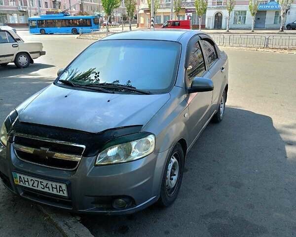 Сірий Шевроле Авео, об'ємом двигуна 1.5 л та пробігом 280 тис. км за 3800 $, фото 1 на Automoto.ua