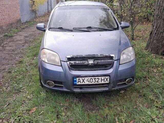Сірий Шевроле Авео, об'ємом двигуна 1.5 л та пробігом 330 тис. км за 3100 $, фото 1 на Automoto.ua