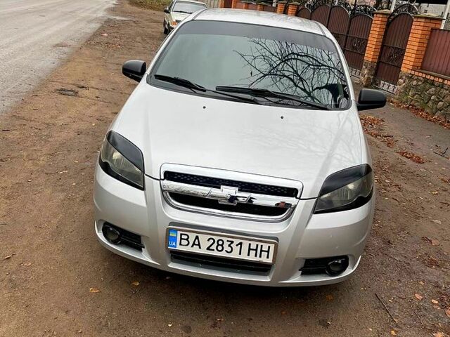 Сірий Шевроле Авео, об'ємом двигуна 1.5 л та пробігом 200 тис. км за 2999 $, фото 1 на Automoto.ua