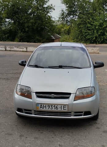 Сірий Шевроле Авео, об'ємом двигуна 1.5 л та пробігом 217 тис. км за 3150 $, фото 1 на Automoto.ua