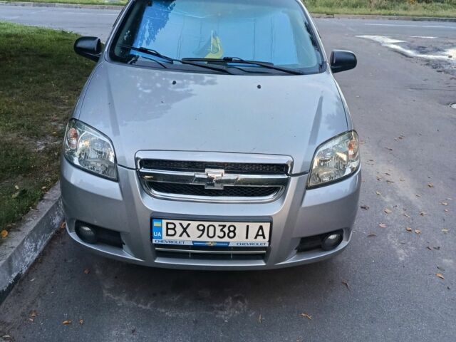 Серый Шевроле Авео, объемом двигателя 1.5 л и пробегом 168 тыс. км за 3700 $, фото 1 на Automoto.ua