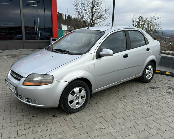 Серый Шевроле Авео, объемом двигателя 1.5 л и пробегом 126 тыс. км за 2900 $, фото 1 на Automoto.ua