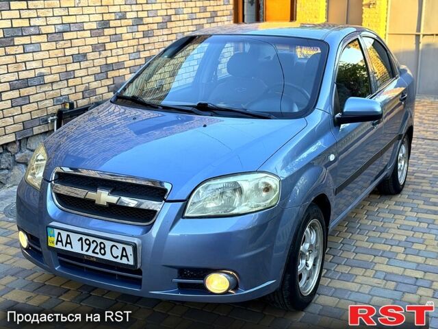 Сірий Шевроле Авео, об'ємом двигуна 1.5 л та пробігом 208 тис. км за 4700 $, фото 1 на Automoto.ua