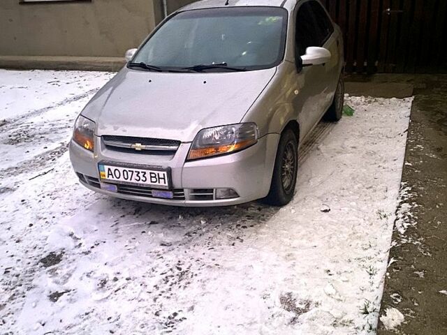Серый Шевроле Авео, объемом двигателя 1.5 л и пробегом 260 тыс. км за 2300 $, фото 1 на Automoto.ua