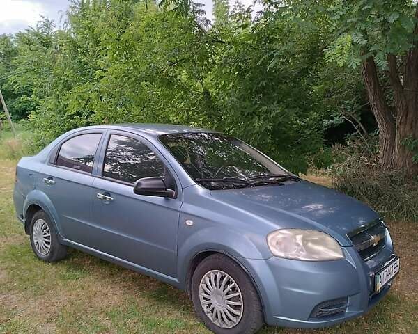 Серый Шевроле Авео, объемом двигателя 1.5 л и пробегом 289 тыс. км за 3000 $, фото 1 на Automoto.ua