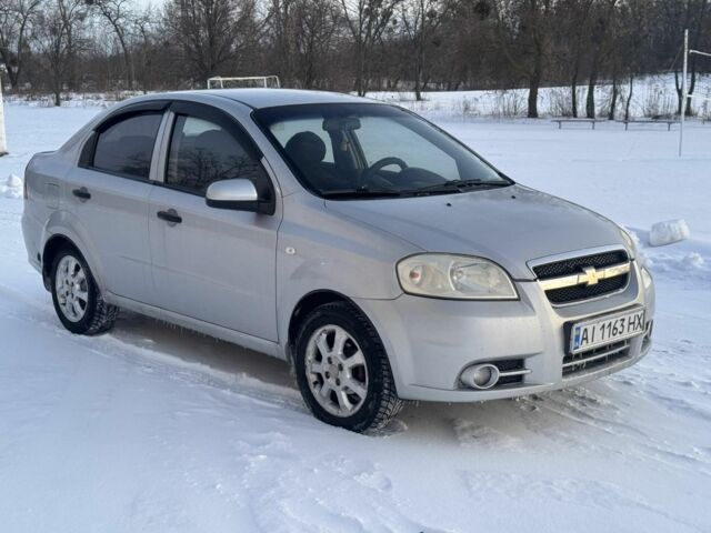 Серый Шевроле Авео, объемом двигателя 1.5 л и пробегом 162 тыс. км за 3299 $, фото 1 на Automoto.ua