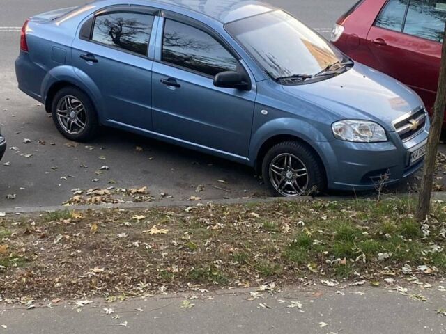 Серый Шевроле Авео, объемом двигателя 1.5 л и пробегом 137 тыс. км за 4100 $, фото 1 на Automoto.ua