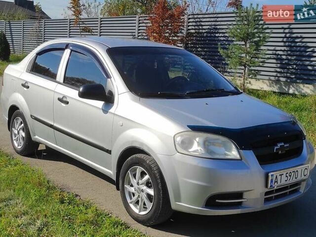 Серый Шевроле Авео, объемом двигателя 1.5 л и пробегом 213 тыс. км за 4200 $, фото 1 на Automoto.ua