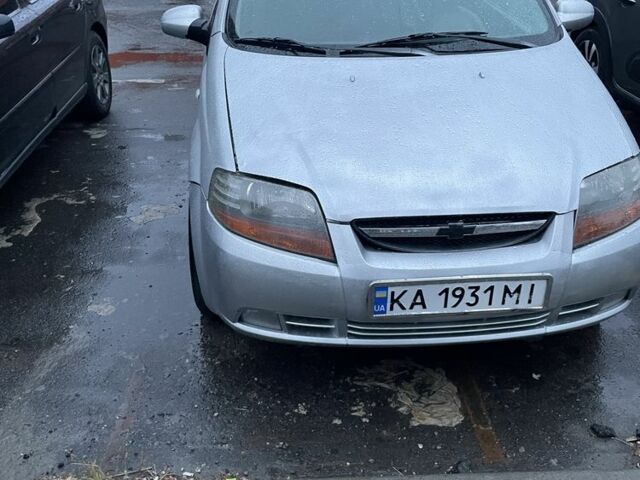 Серый Шевроле Авео, объемом двигателя 1.5 л и пробегом 375 тыс. км за 3089 $, фото 1 на Automoto.ua