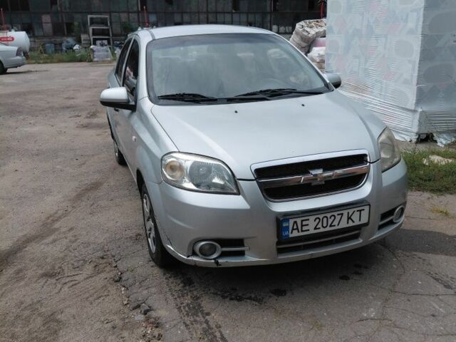 Серый Шевроле Авео, объемом двигателя 1.5 л и пробегом 208 тыс. км за 1998 $, фото 1 на Automoto.ua
