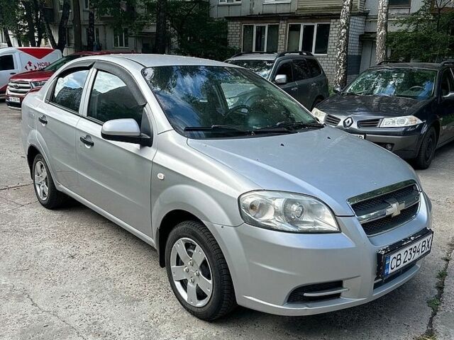 Сірий Шевроле Авео, об'ємом двигуна 1.5 л та пробігом 185 тис. км за 3450 $, фото 1 на Automoto.ua
