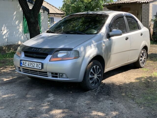 Серый Шевроле Авео, объемом двигателя 1.5 л и пробегом 180 тыс. км за 2500 $, фото 1 на Automoto.ua