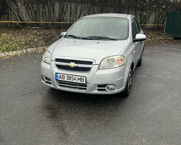 Сірий Шевроле Авео, об'ємом двигуна 1.5 л та пробігом 250 тис. км за 2999 $, фото 1 на Automoto.ua