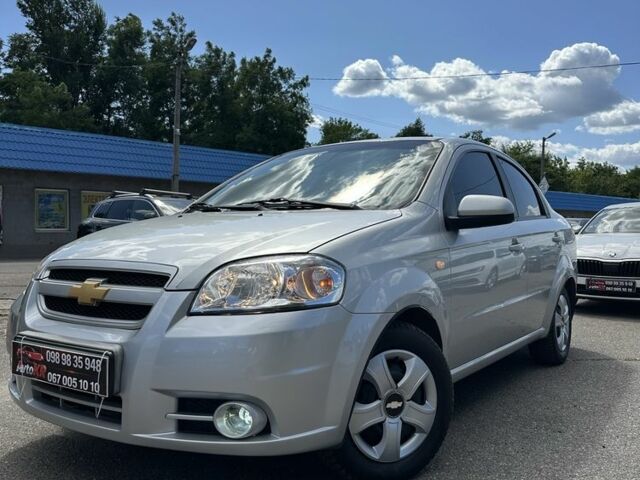 Серый Шевроле Авео, объемом двигателя 1.6 л и пробегом 112 тыс. км за 4686 $, фото 1 на Automoto.ua