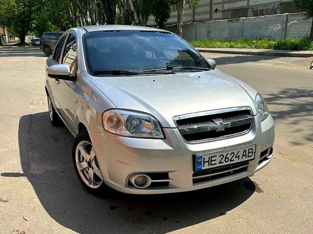 Сірий Шевроле Авео, об'ємом двигуна 1.5 л та пробігом 0 тис. км за 3200 $, фото 1 на Automoto.ua