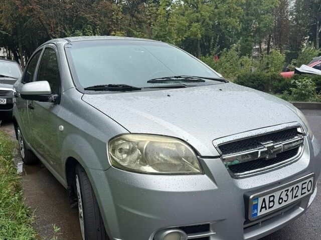 Серый Шевроле Авео, объемом двигателя 1.5 л и пробегом 264 тыс. км за 2900 $, фото 1 на Automoto.ua