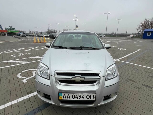 Сірий Шевроле Авео, об'ємом двигуна 1.6 л та пробігом 353 тис. км за 4000 $, фото 1 на Automoto.ua