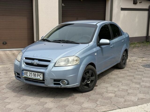 Сірий Шевроле Авео, об'ємом двигуна 1.6 л та пробігом 426 тис. км за 2500 $, фото 1 на Automoto.ua