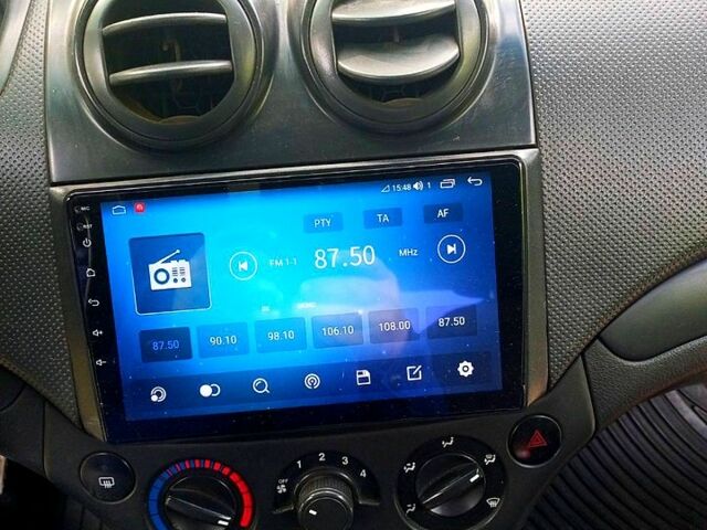 Серый Шевроле Авео, объемом двигателя 1.5 л и пробегом 176 тыс. км за 4000 $, фото 1 на Automoto.ua
