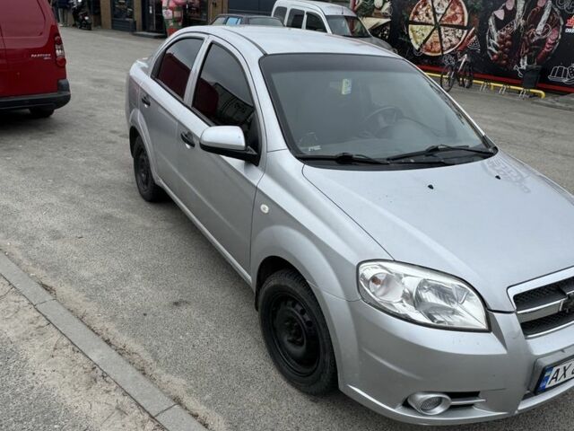 Серый Шевроле Авео, объемом двигателя 1.5 л и пробегом 150 тыс. км за 2500 $, фото 1 на Automoto.ua