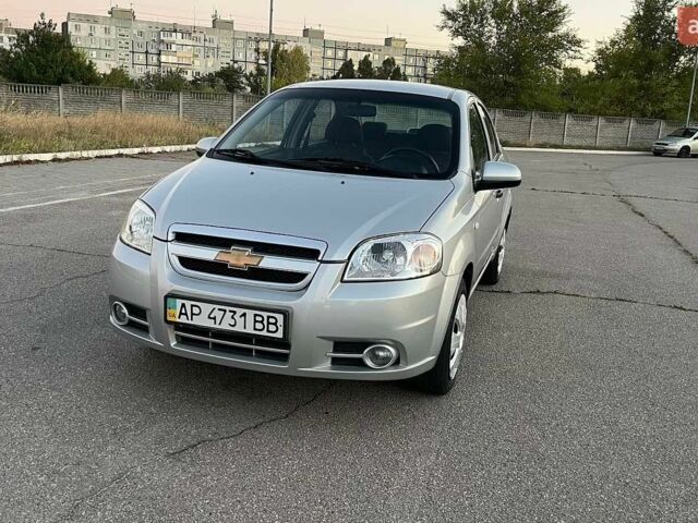 Сірий Шевроле Авео, об'ємом двигуна 1.5 л та пробігом 103 тис. км за 4650 $, фото 1 на Automoto.ua