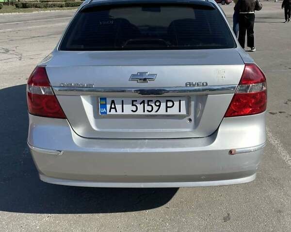 Серый Шевроле Авео, объемом двигателя 1.6 л и пробегом 245 тыс. км за 2800 $, фото 1 на Automoto.ua