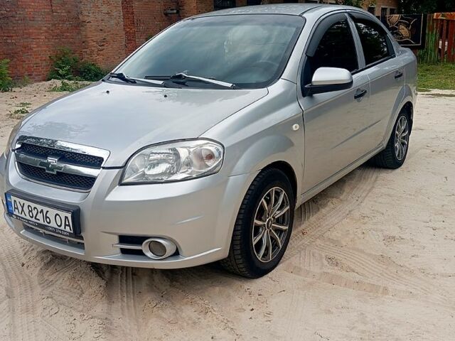 Сірий Шевроле Авео, об'ємом двигуна 1.5 л та пробігом 312 тис. км за 3100 $, фото 1 на Automoto.ua