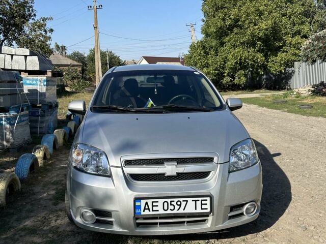 Сірий Шевроле Авео, об'ємом двигуна 1.6 л та пробігом 182 тис. км за 5000 $, фото 1 на Automoto.ua