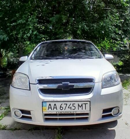 Серый Шевроле Авео, объемом двигателя 1.5 л и пробегом 390 тыс. км за 2600 $, фото 1 на Automoto.ua