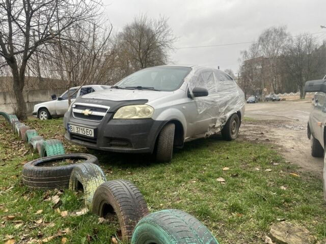 Серый Шевроле Авео, объемом двигателя 0 л и пробегом 180 тыс. км за 2000 $, фото 1 на Automoto.ua
