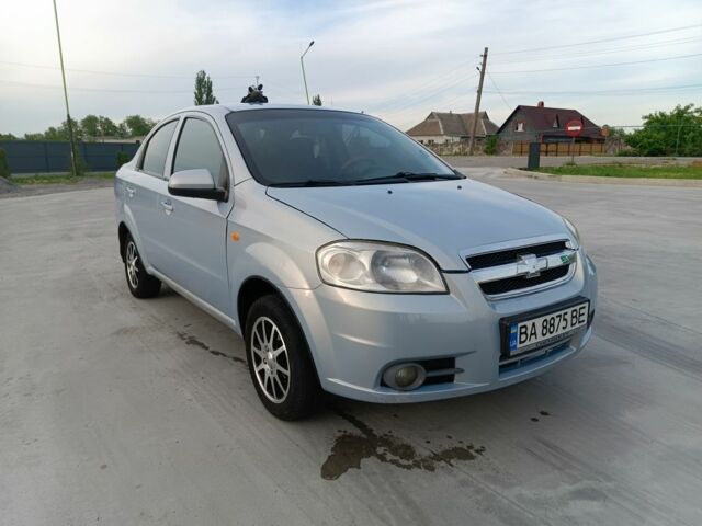 Серый Шевроле Авео, объемом двигателя 1.5 л и пробегом 210 тыс. км за 3700 $, фото 1 на Automoto.ua