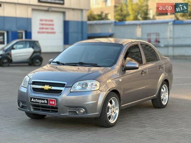 Серый Шевроле Авео, объемом двигателя 1.5 л и пробегом 137 тыс. км за 4940 $, фото 1 на Automoto.ua