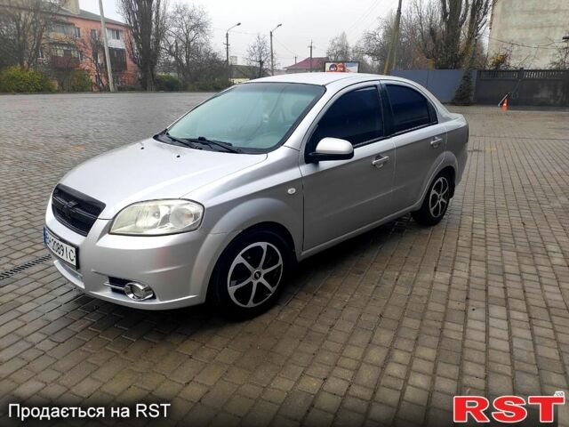 Серый Шевроле Авео, объемом двигателя 1.5 л и пробегом 96 тыс. км за 3500 $, фото 1 на Automoto.ua