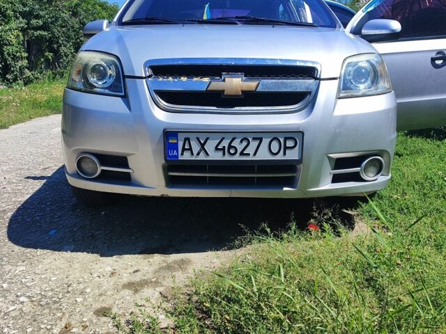 Серый Шевроле Авео, объемом двигателя 1.5 л и пробегом 180 тыс. км за 4800 $, фото 1 на Automoto.ua