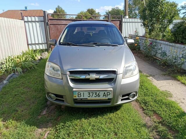 Серый Шевроле Авео, объемом двигателя 1.5 л и пробегом 315 тыс. км за 3199 $, фото 1 на Automoto.ua