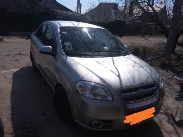 Серый Шевроле Авео, объемом двигателя 1.6 л и пробегом 220 тыс. км за 4200 $, фото 1 на Automoto.ua