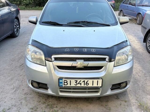 Серый Шевроле Авео, объемом двигателя 1.6 л и пробегом 300 тыс. км за 2550 $, фото 1 на Automoto.ua
