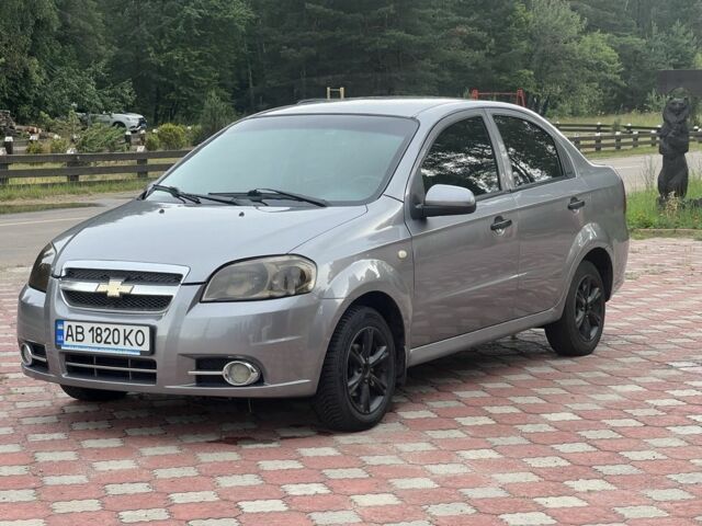 Серый Шевроле Авео, объемом двигателя 1.5 л и пробегом 260 тыс. км за 2850 $, фото 1 на Automoto.ua