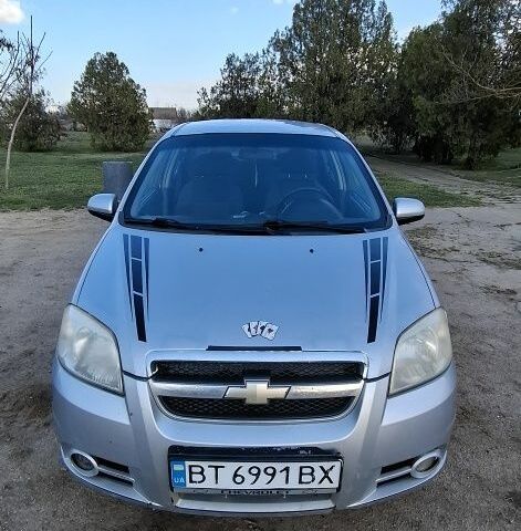 Серый Шевроле Авео, объемом двигателя 0 л и пробегом 400 тыс. км за 2550 $, фото 1 на Automoto.ua