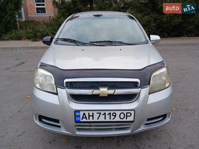Серый Шевроле Авео, объемом двигателя 1.5 л и пробегом 125 тыс. км за 3250 $, фото 1 на Automoto.ua